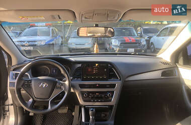 Седан Hyundai Sonata 2014 в 