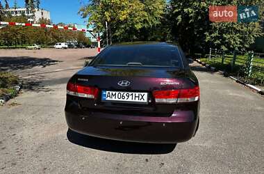 Седан Hyundai Sonata 2006 в  фото 11 Седан Hyundai Sonata 2006 в