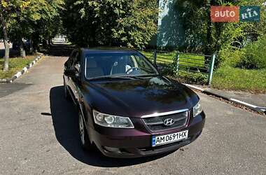 Седан Hyundai Sonata 2006 в  фото 16 Седан Hyundai Sonata 2006 в