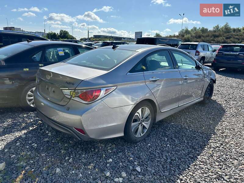 Седан Hyundai Sonata 2013 в Львові