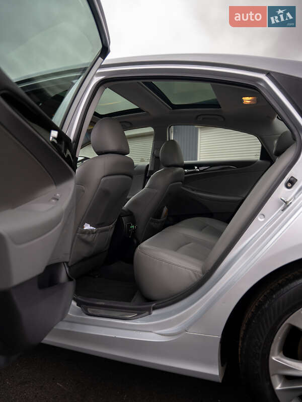 Седан Hyundai Sonata 2011 в Києві фото 9 Седан Hyundai Sonata 2011 в Києві