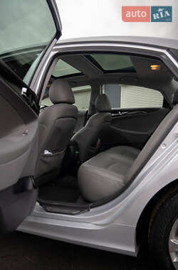 Седан Hyundai Sonata 2011 в 