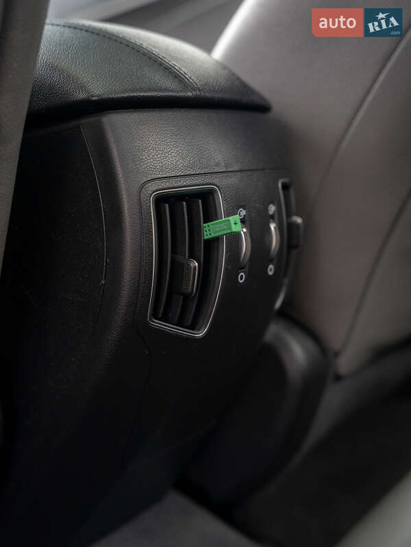 Седан Hyundai Sonata 2011 в Києві фото 11 Седан Hyundai Sonata 2011 в Києві