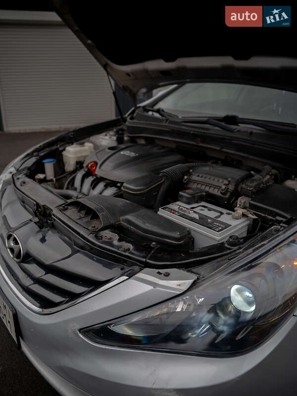 Седан Hyundai Sonata 2011 в Києві фото 17 Седан Hyundai Sonata 2011 в Києві