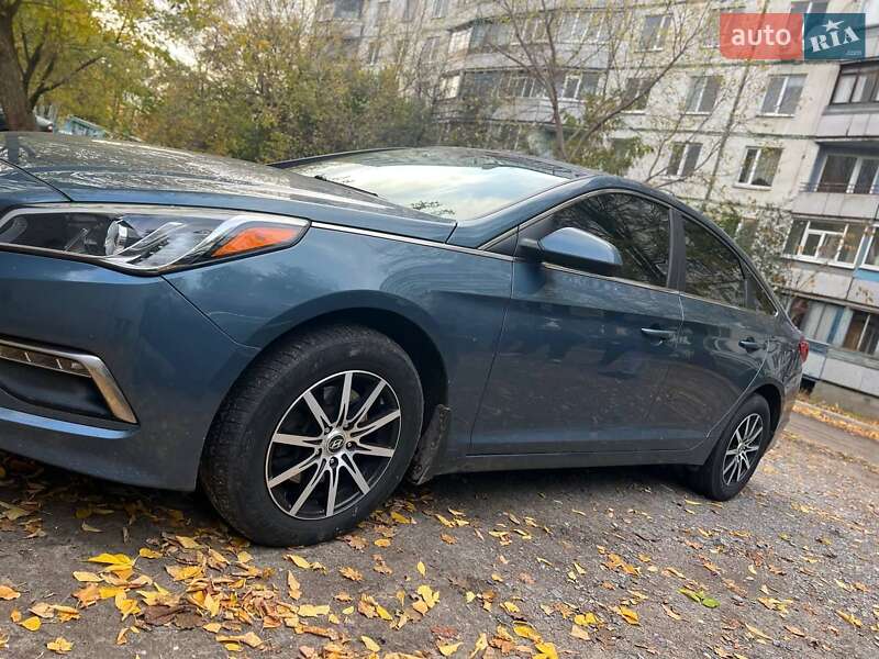 Hyundai Sonata 2015