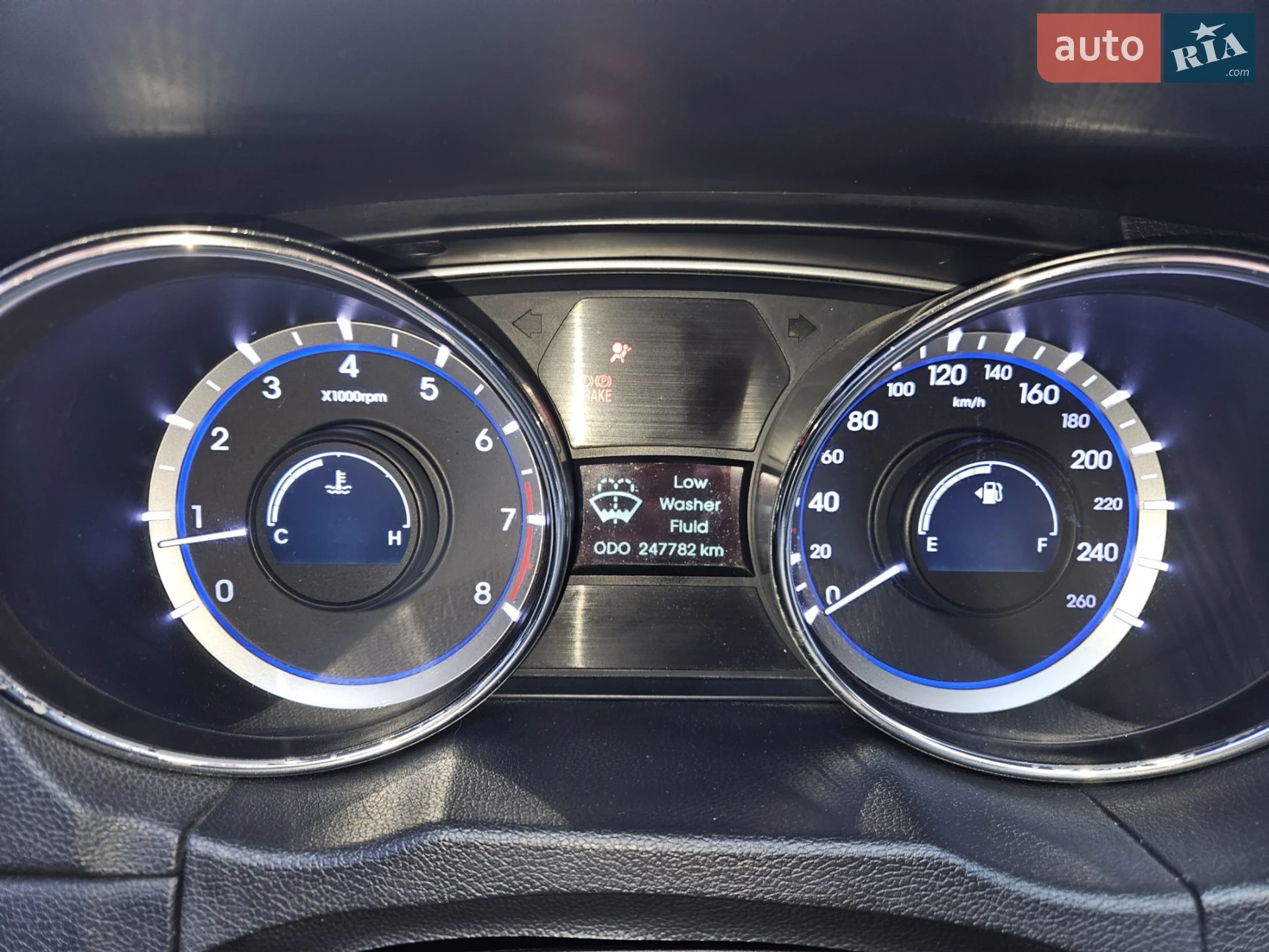 2010 Hyundai Sonata - мініатюра 2