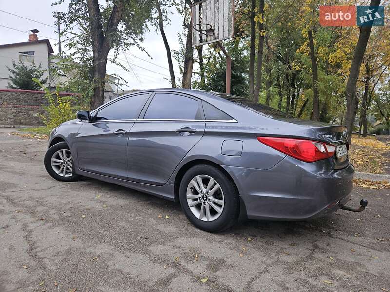 Седан Hyundai Sonata 2010 в Днепре
