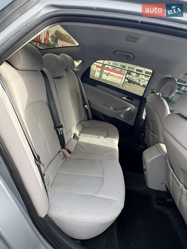 Седан Hyundai Sonata 2014 в Киеве