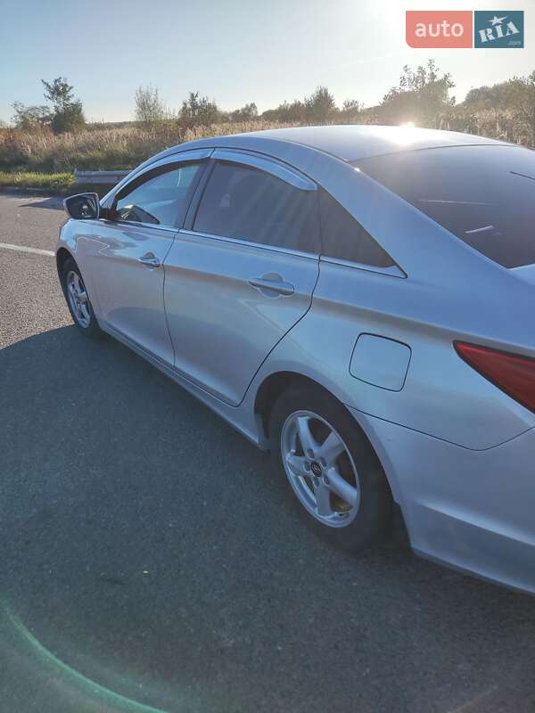 Седан Hyundai Sonata 2015 в Львове фото 4 Седан Hyundai Sonata 2015 в Львове