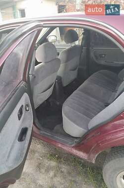 Седан Hyundai Sonata 1995 в 