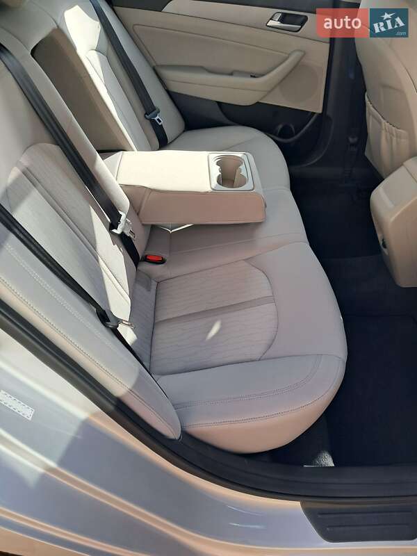 Седан Hyundai Sonata 2016 в Кропивницком фото 12 Седан Hyundai Sonata 2016 в Кропивницком