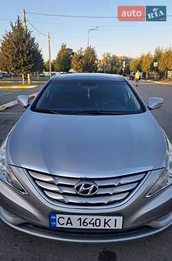 Седан Hyundai Sonata 2012 в 