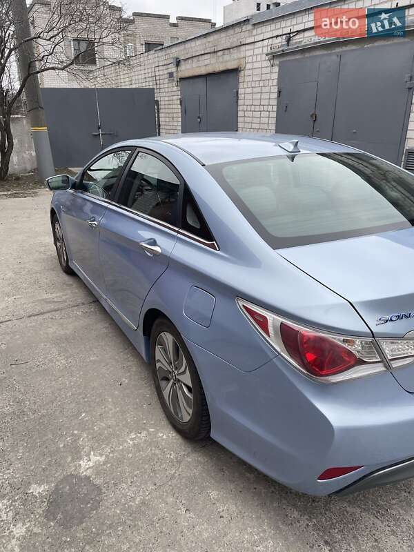 Hyundai Sonata 2014