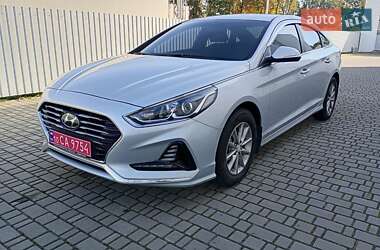 Седан Hyundai Sonata 2018 в Луцке