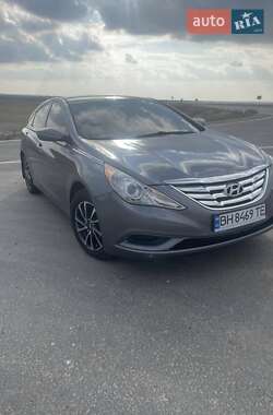 Седан Hyundai Sonata 2011 в Килии