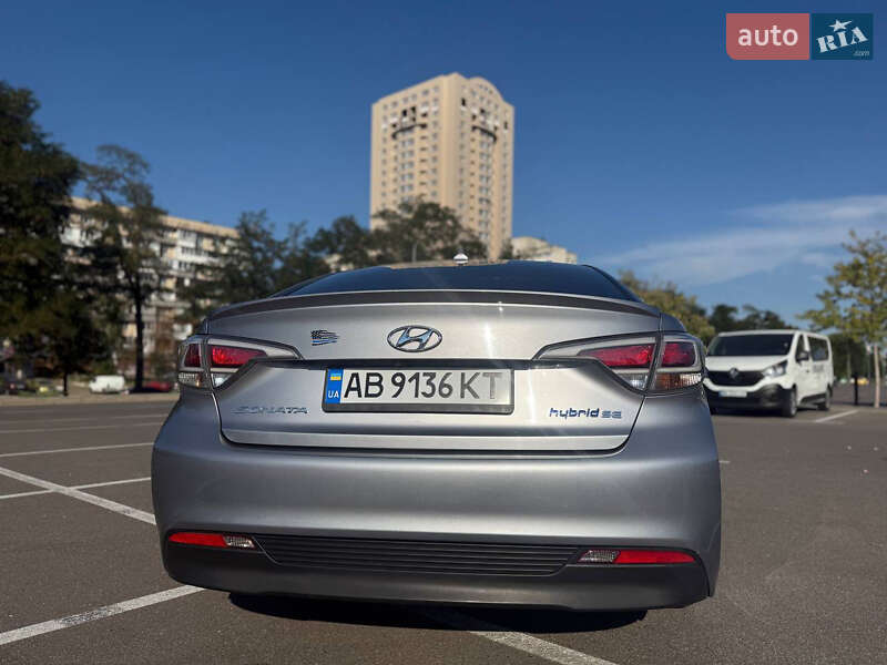 Седан Hyundai Sonata 2015 в Києві