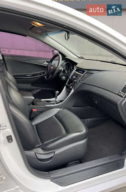 Седан Hyundai Sonata 2011 в 