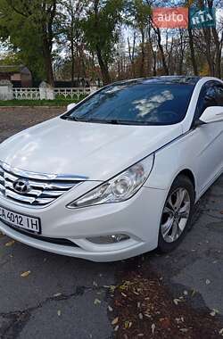 Седан Hyundai Sonata 2010 в Новоархангельске Седан Hyundai Sonata 2010 в Новоархангельске