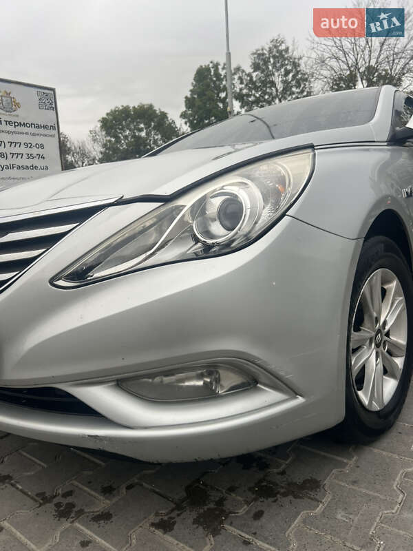 Седан Hyundai Sonata 2011 в Тернополе
