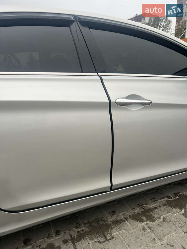 Седан Hyundai Sonata 2011 в Тернополе
