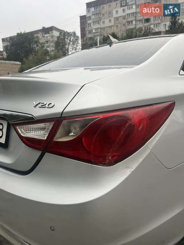 Седан Hyundai Sonata 2011 в Тернополе