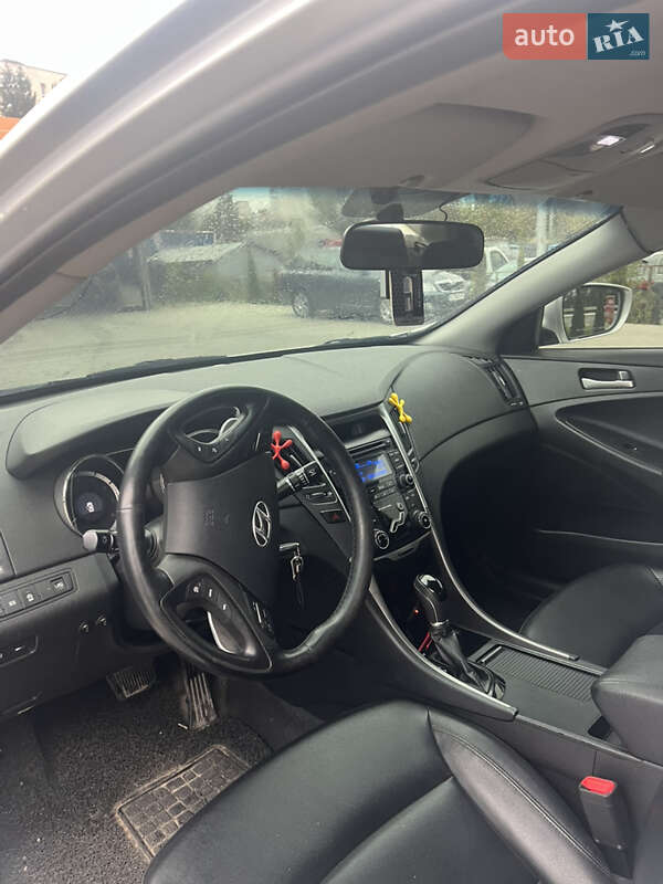 Седан Hyundai Sonata 2011 в Тернополе
