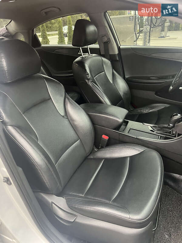 Седан Hyundai Sonata 2011 в Тернополе