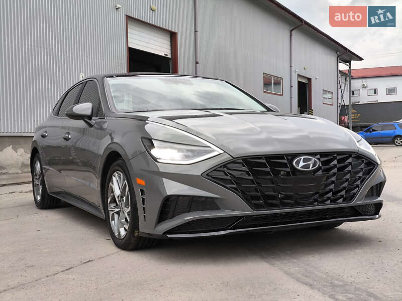 Седан Hyundai Sonata 2022 в Львове