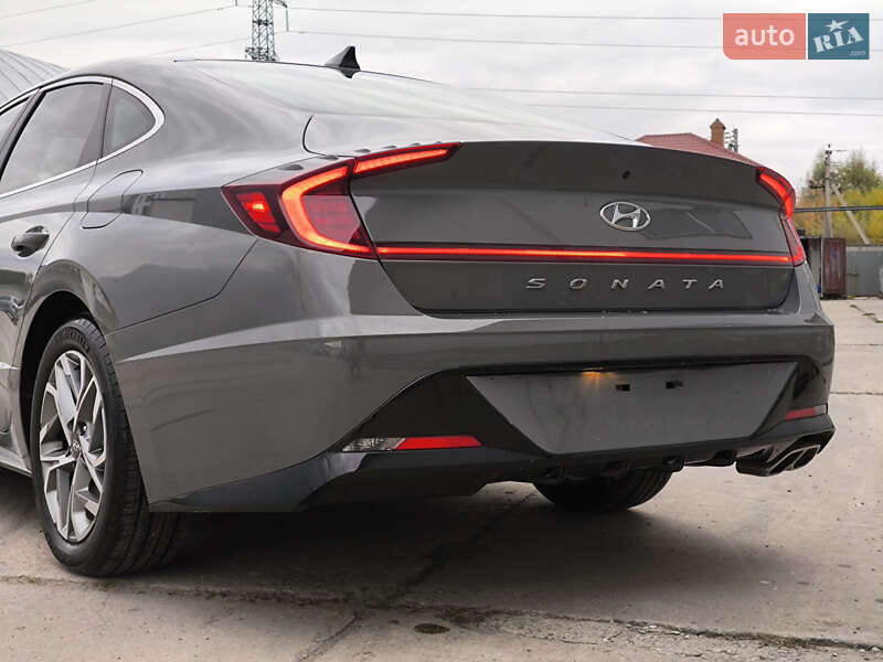 Седан Hyundai Sonata 2022 в Львове