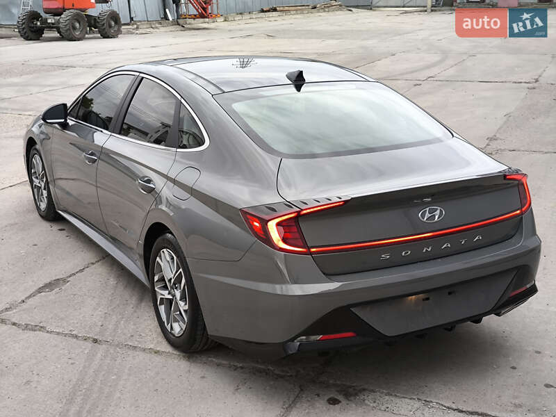 Седан Hyundai Sonata 2022 в Львове
