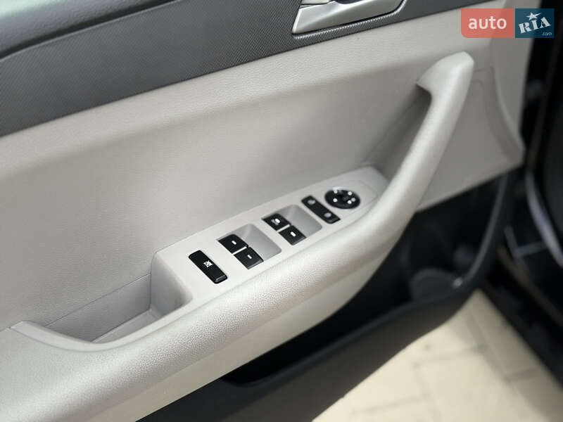 Седан Hyundai Sonata 2014 в Ковеле