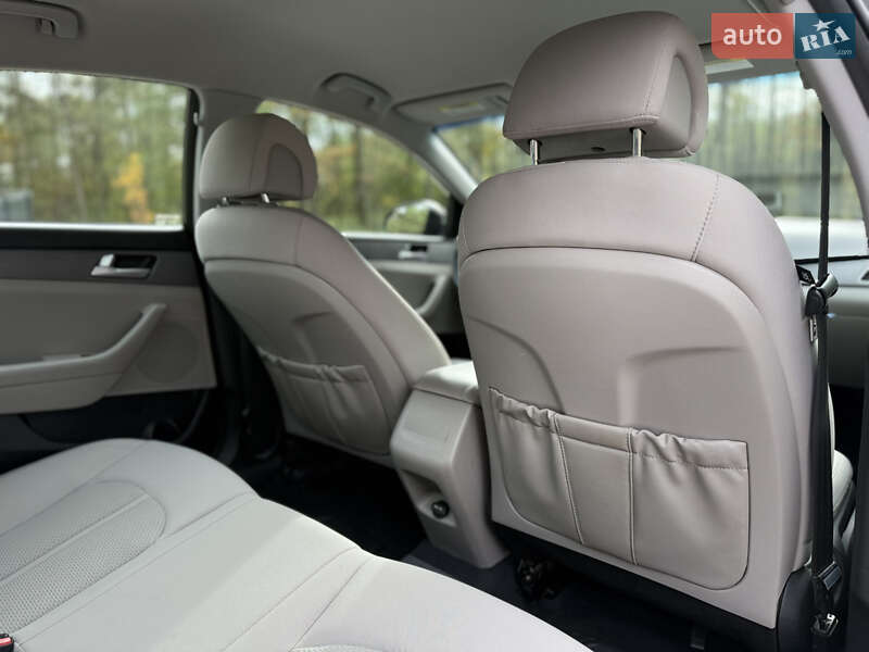 Седан Hyundai Sonata 2014 в Ковеле