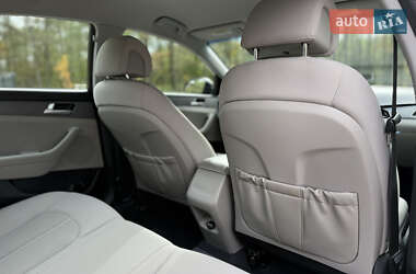 Седан Hyundai Sonata 2014 в 