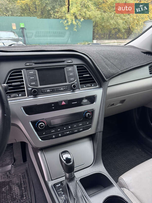 Седан Hyundai Sonata 2015 в Киеве фото 16 Седан Hyundai Sonata 2015 в Киеве
