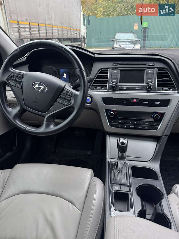 Седан Hyundai Sonata 2015 в Киеве фото 19 Седан Hyundai Sonata 2015 в Киеве