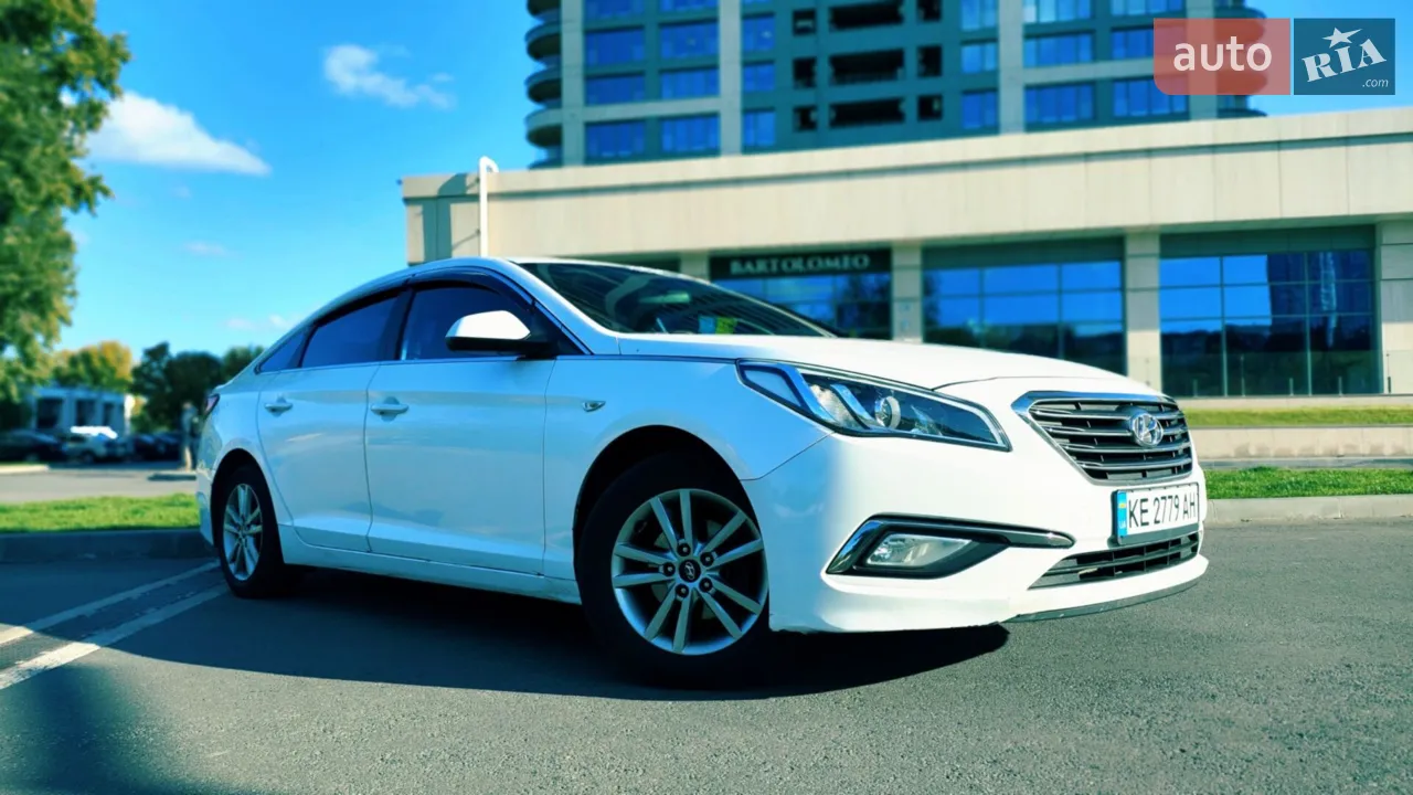 2016 Hyundai Sonata - мініатюра 11