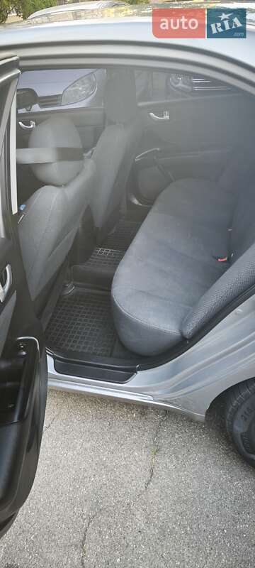 Седан Hyundai Sonata 2008 в Киеве фото 13 Седан Hyundai Sonata 2008 в Киеве