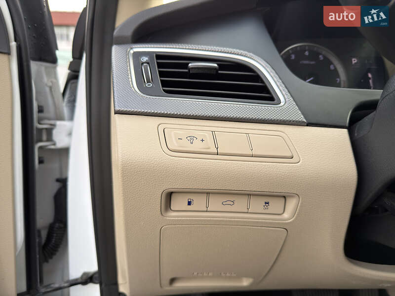 Седан Hyundai Sonata 2014 в Києві