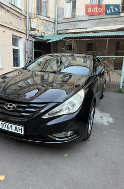 Седан Hyundai Sonata 2010 в Одессе Седан Hyundai Sonata 2010 в Одессе