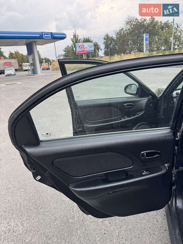 Седан Hyundai Sonata 2003 в Хмельницком