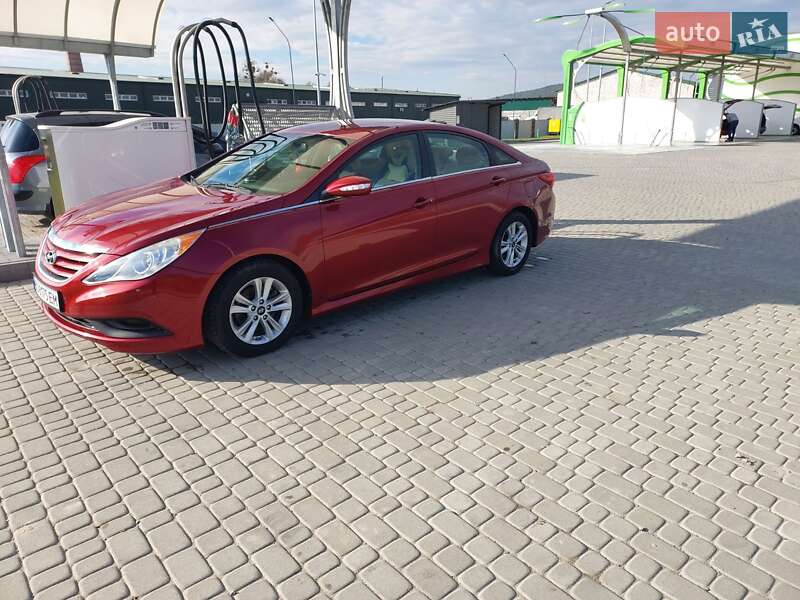 Седан Hyundai Sonata 2014 в Бережанах