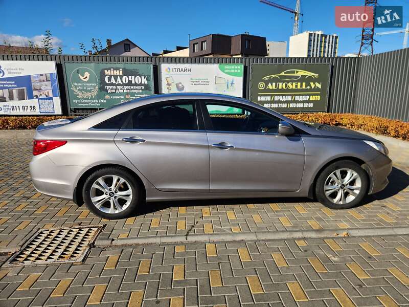 Седан Hyundai Sonata 2012 в Виннице