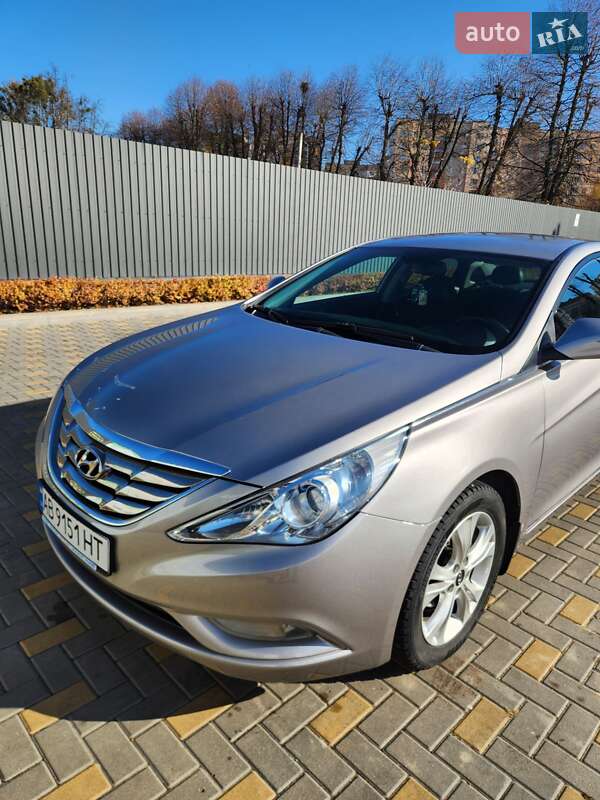 Седан Hyundai Sonata 2012 в Виннице