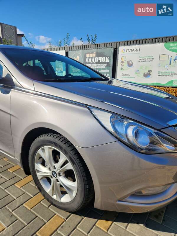 Седан Hyundai Sonata 2012 в Виннице