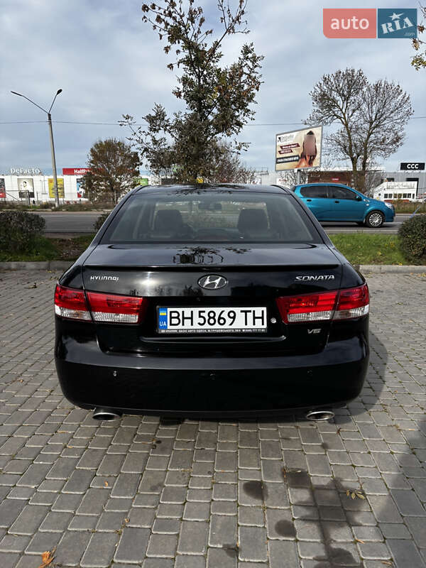 Седан Hyundai Sonata 2007 в Фонтанке