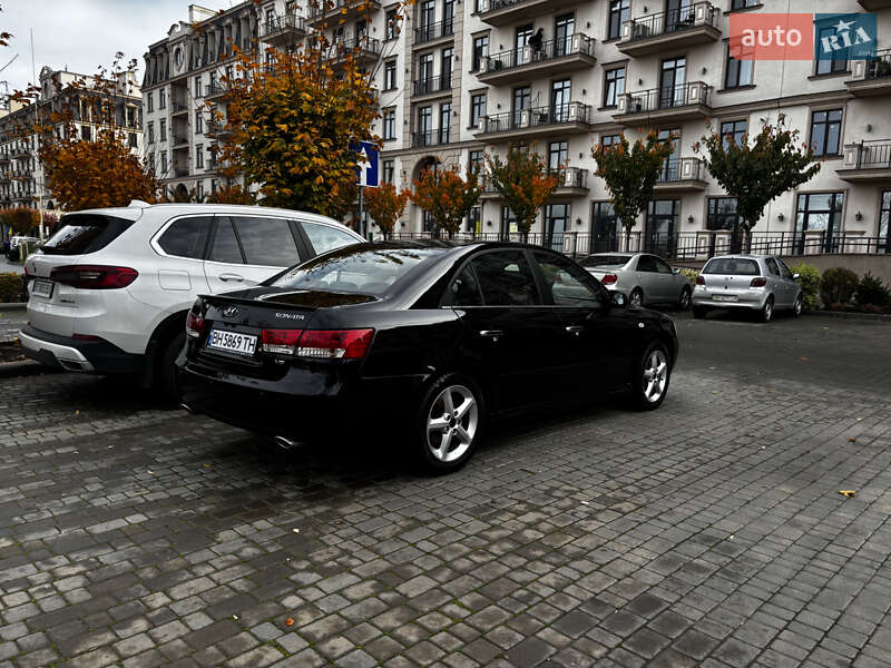 Седан Hyundai Sonata 2007 в Фонтанке