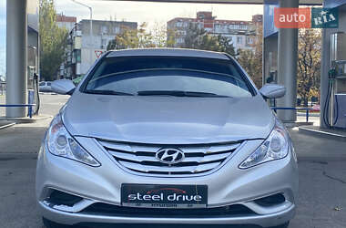 Седан Hyundai Sonata 2013 в Николаеве Седан Hyundai Sonata 2013 в Николаеве
