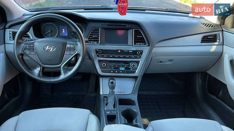 Седан Hyundai Sonata 2015 в Киеве фото 16 Седан Hyundai Sonata 2015 в Киеве