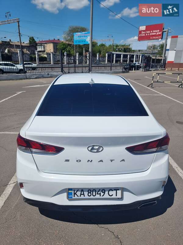Седан Hyundai Sonata 2018 в Киеве фото 24 Седан Hyundai Sonata 2018 в Киеве
