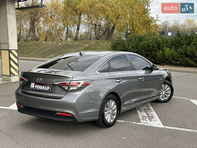 Седан Hyundai Sonata 2017 в Киеве фото 5 Седан Hyundai Sonata 2017 в Киеве